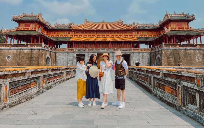 Du lịch Miền Trung - Động Thiên Đường 4 ngày khuyến mãi Vietnam Airlines
