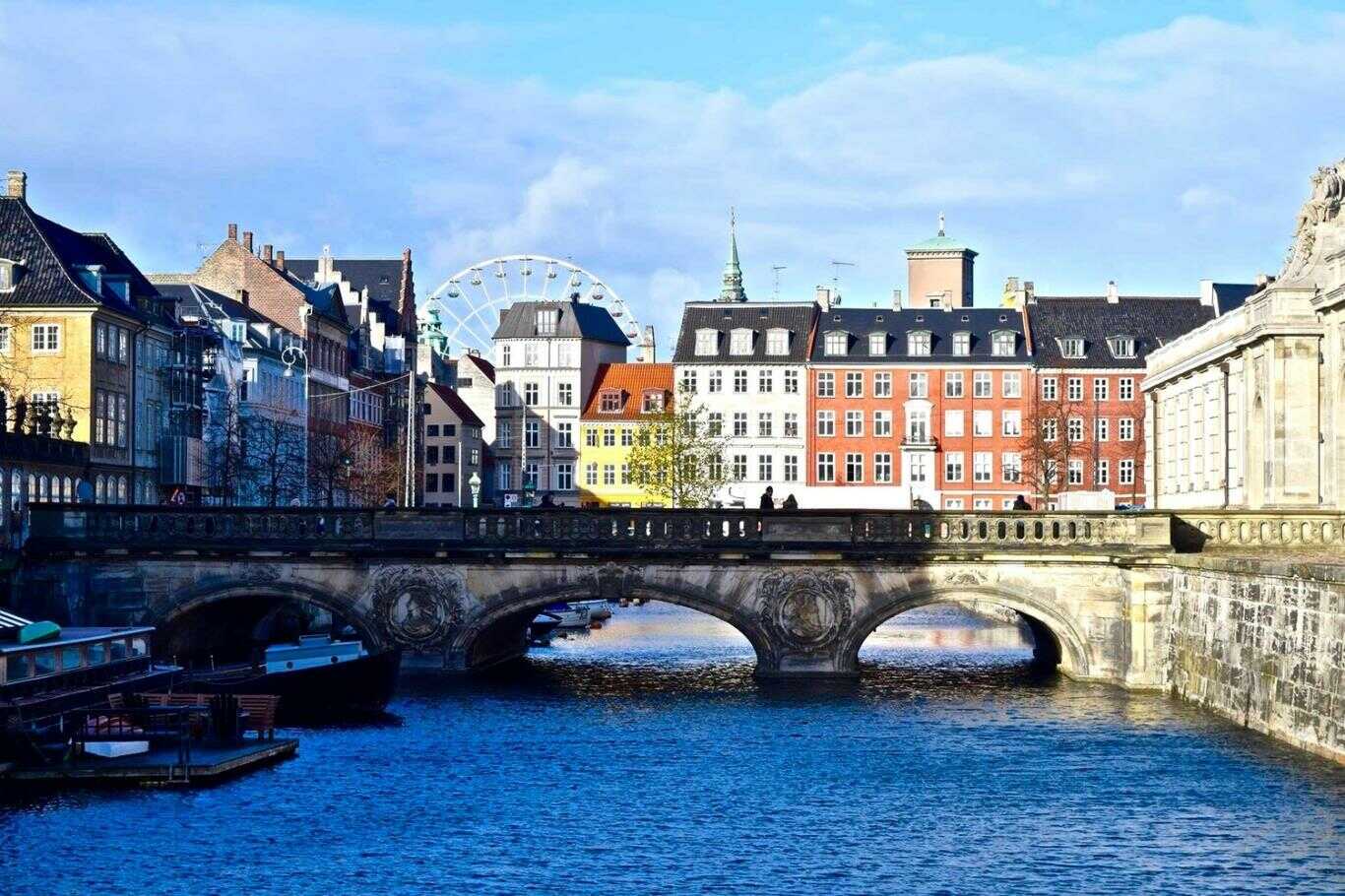 Du lịch Châu Âu - Đan Mạch - Na Uy - Thuỵ Điển - Phần Lan mùa Thu từ Sài Gòn giá tốt
