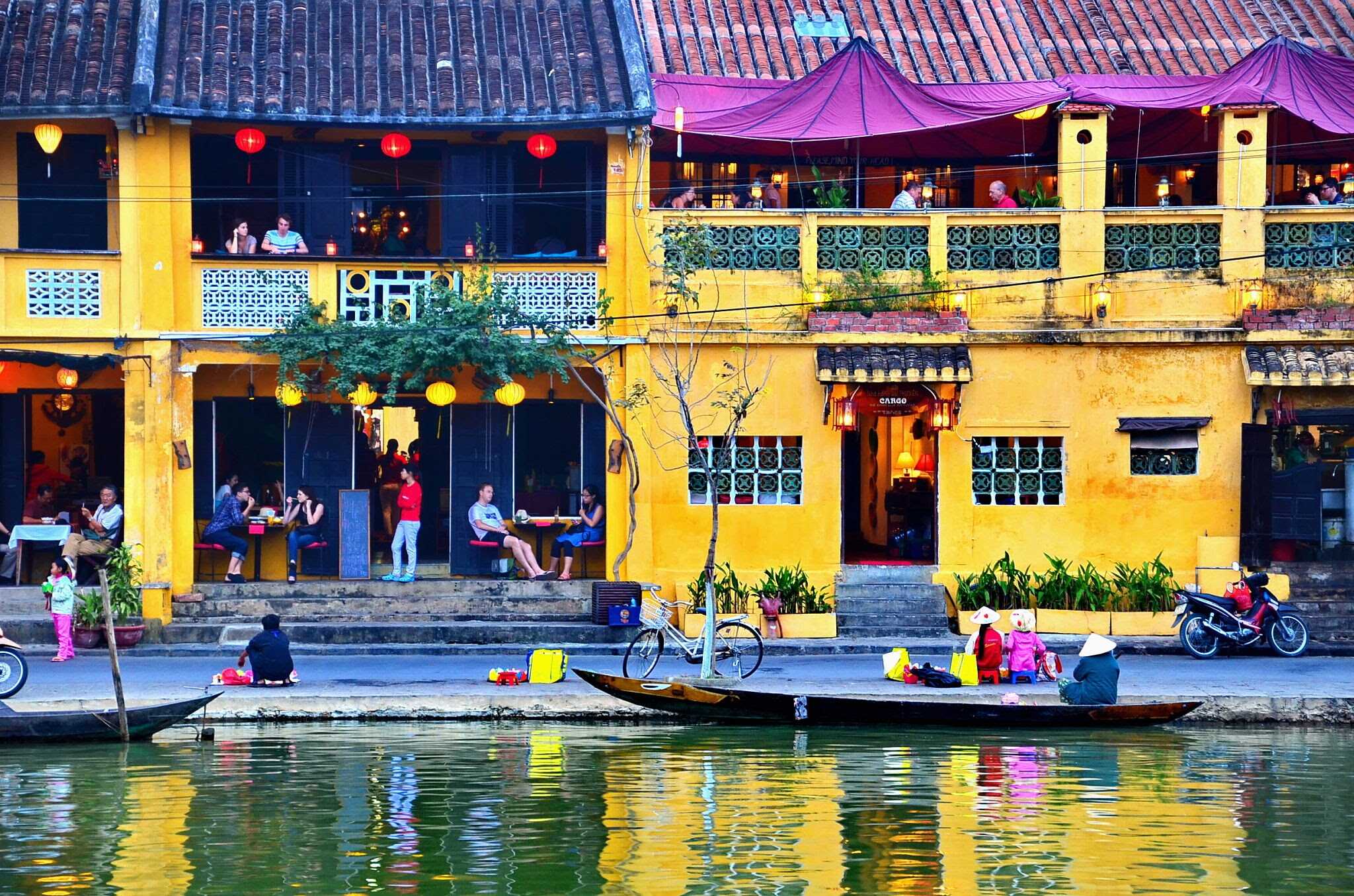 Du lịch Miền Trung - Bà Nà - Huế - Hồ Truồi bay từ Sài Gòn (T11)