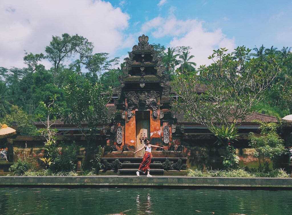 Du lịch Indonesia mùa Thu Bali - Đền Tanah lot từ Sài Gòn giá tốt