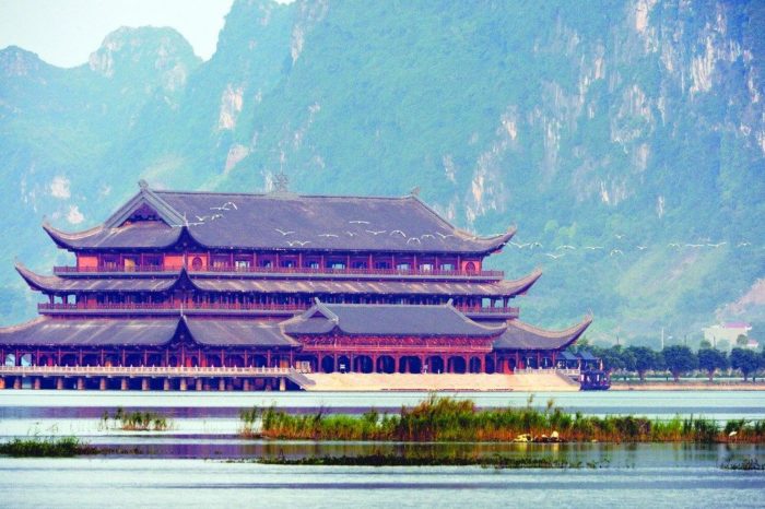 Du lịch Miền Trung - Đà Nẵng - Hội An - Huế - Thánh Địa La Vang - Động Thiên Đường từ Sài Gòn 2020