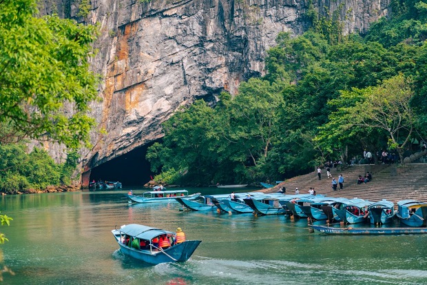 Du lịch Miền Trung - Đà Nẵng - Hội An - Thánh Địa Lạ Vang - Động Phong Nha bay Vietnam Airlines