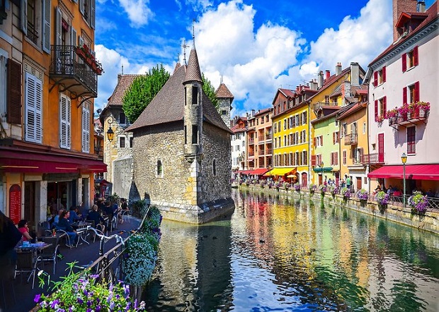 Du lịch Châu Âu - Pháp - Thụy Sĩ - Ý 8 ngày mùa Xuân từ Hà Nội giá tốt