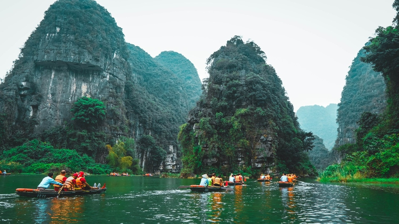 Du lịch Miền Bắc - Hạ Long - Ninh Bình - Sapa khuyến mãi Vietnam Airlines từ Sài Gòn